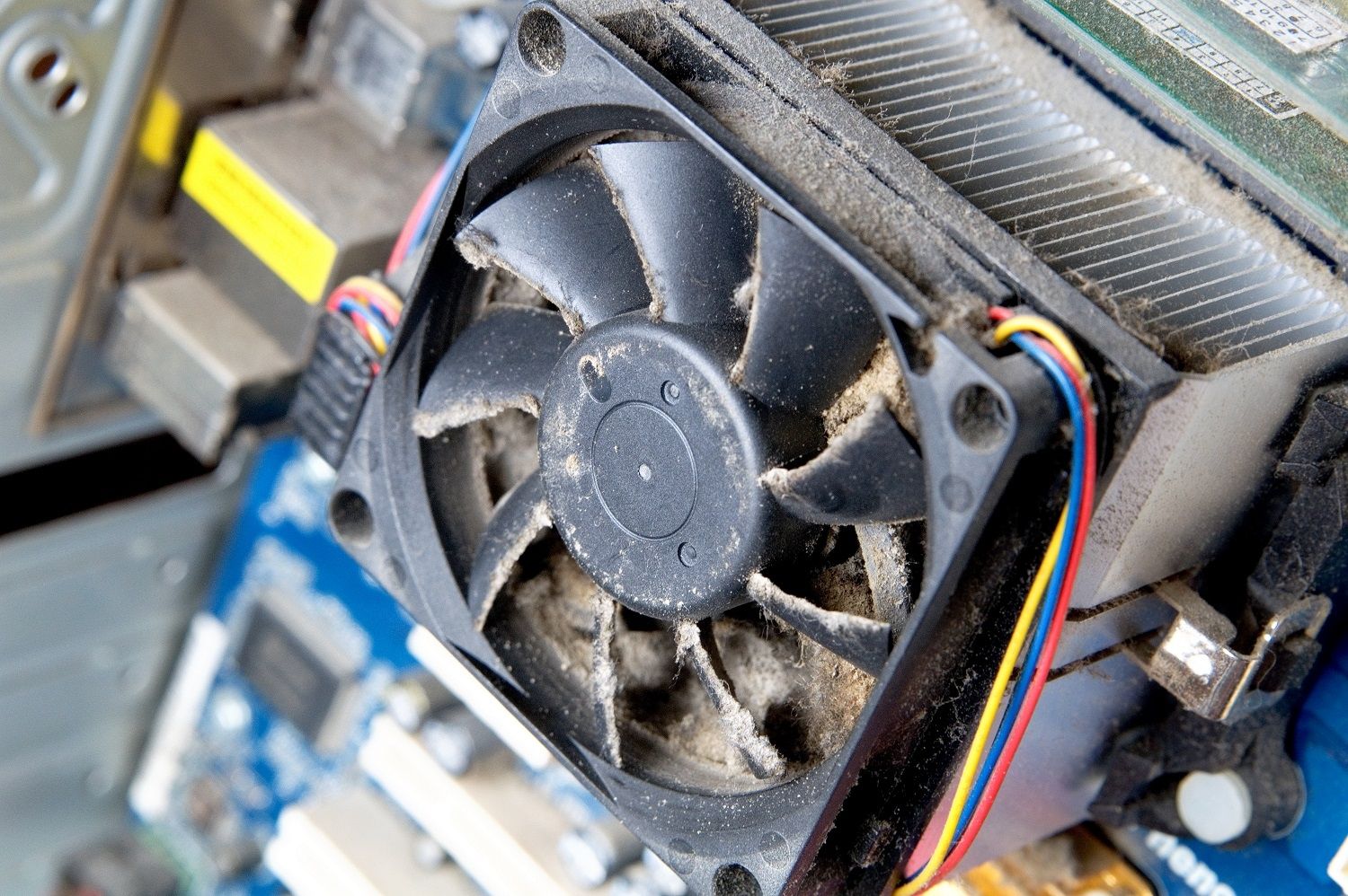 Comment éliminer la poussière de votre PC